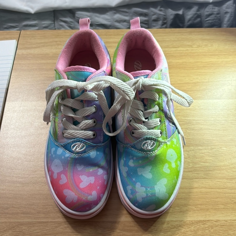 HEELYS Rainbow Shoes USA sizes youth 4 wmn’s 5